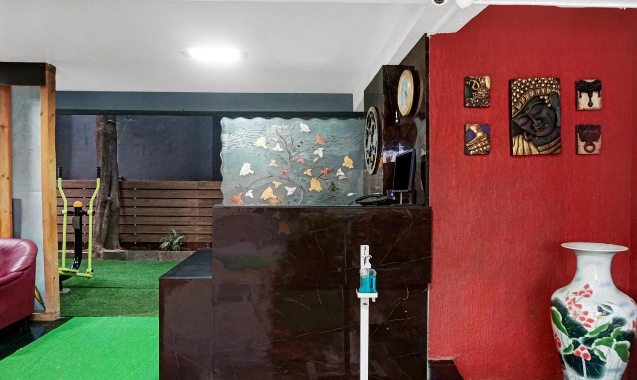 Treebo Trend Silver Crest Lohogaon Buitenkant foto